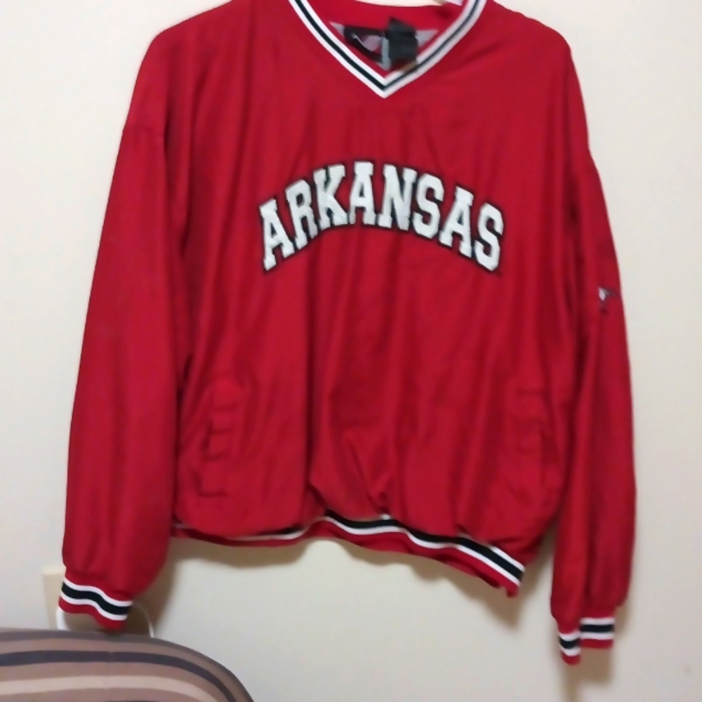 Nylon pullover